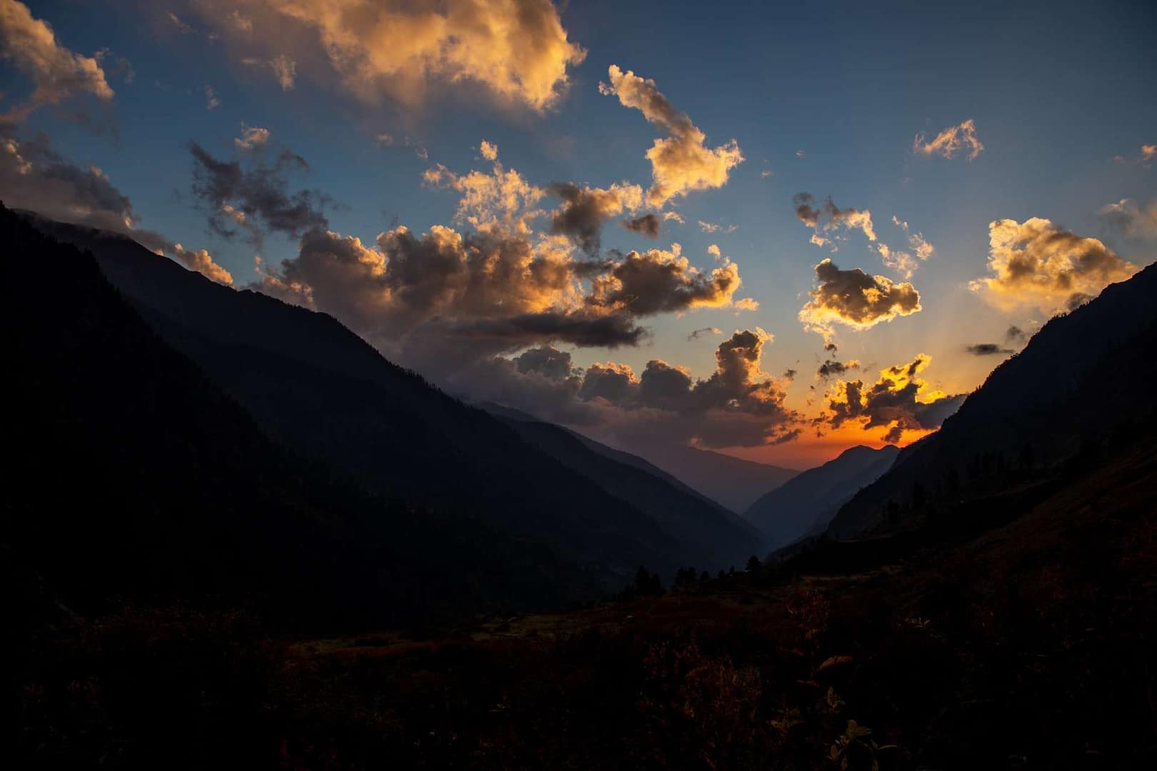 lay naik MYJxrWpuX2I unsplash