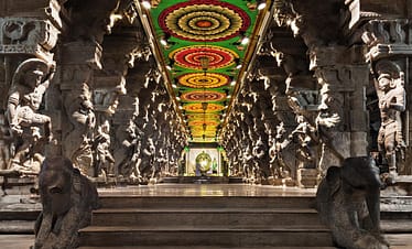 Meenakshi temple inside view