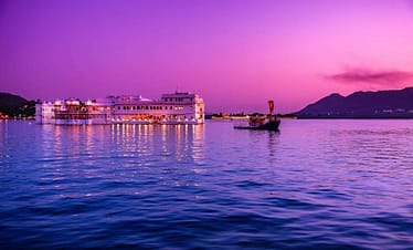 lake pichola